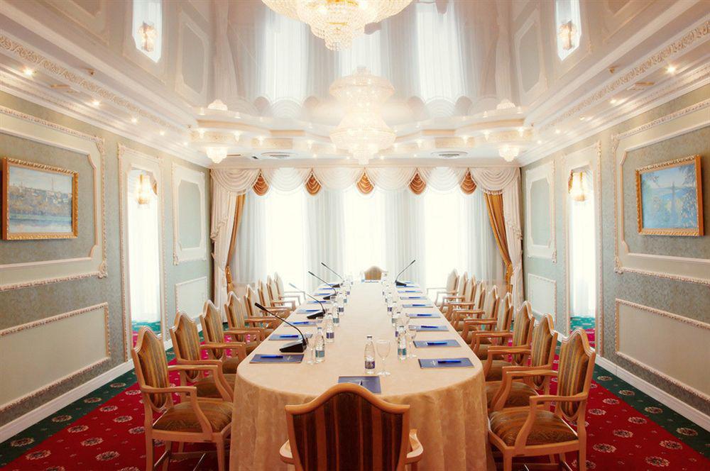 President Hotel Kiev Eksteriør bilde